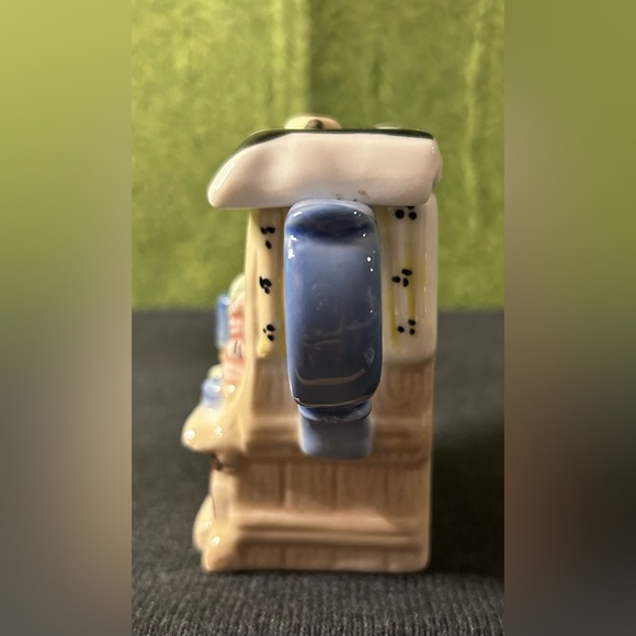 Tag Sale Design Tea Pot New In Box - Picture 2 of 10